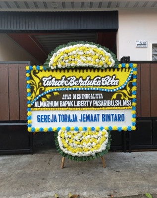 Papan Bunga Duka di Ki